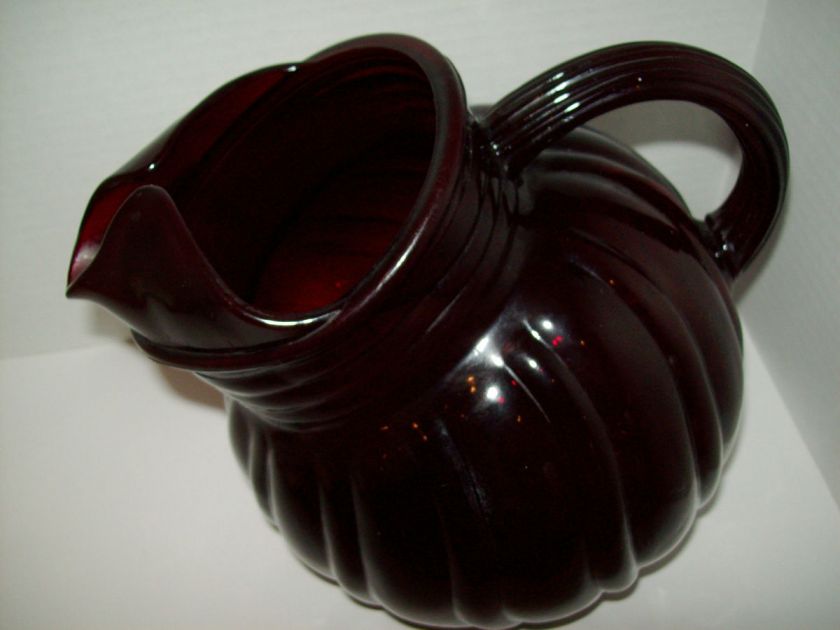 ANCHOR HOCKING ROYAL RUBY RED SWIRL TILTED PITCHER  